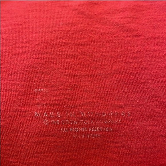 Drink Coca-Cola Graphic T-Shirt Red White Soft Tee Shirt Coke Vintage Print - Picture 5 of 16